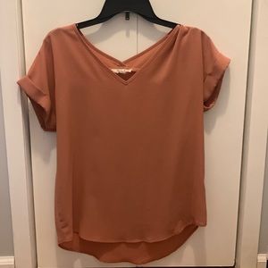 Pink Rose short sleeve blouse, size medium.